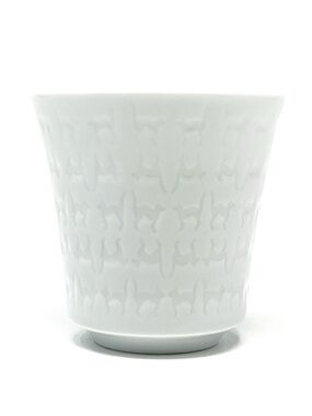 Rorstrand Sweden White Porcelain Handleless 6 oz. Cup Embossed Cats EUC